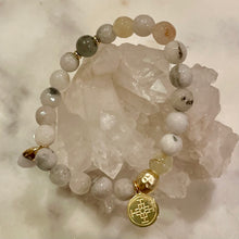 Load image into Gallery viewer, NATURAL AGATE The Stone of Balance & Harmoney, 8mm Faceted