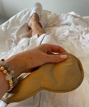 Load image into Gallery viewer, CINDERELLA SLEEPING MASK 100 % Mulberry silk