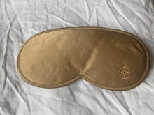 Load image into Gallery viewer, CINDERELLA SLEEPING MASK 100 % Mulberry silk