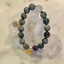 Load image into Gallery viewer, GREEN LINE JASPER - The Stone of Health and Inner Balance, 10mm