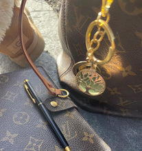 Load image into Gallery viewer, CITRINE KEY RING/PURSE CHARM (NØKKELRING)
